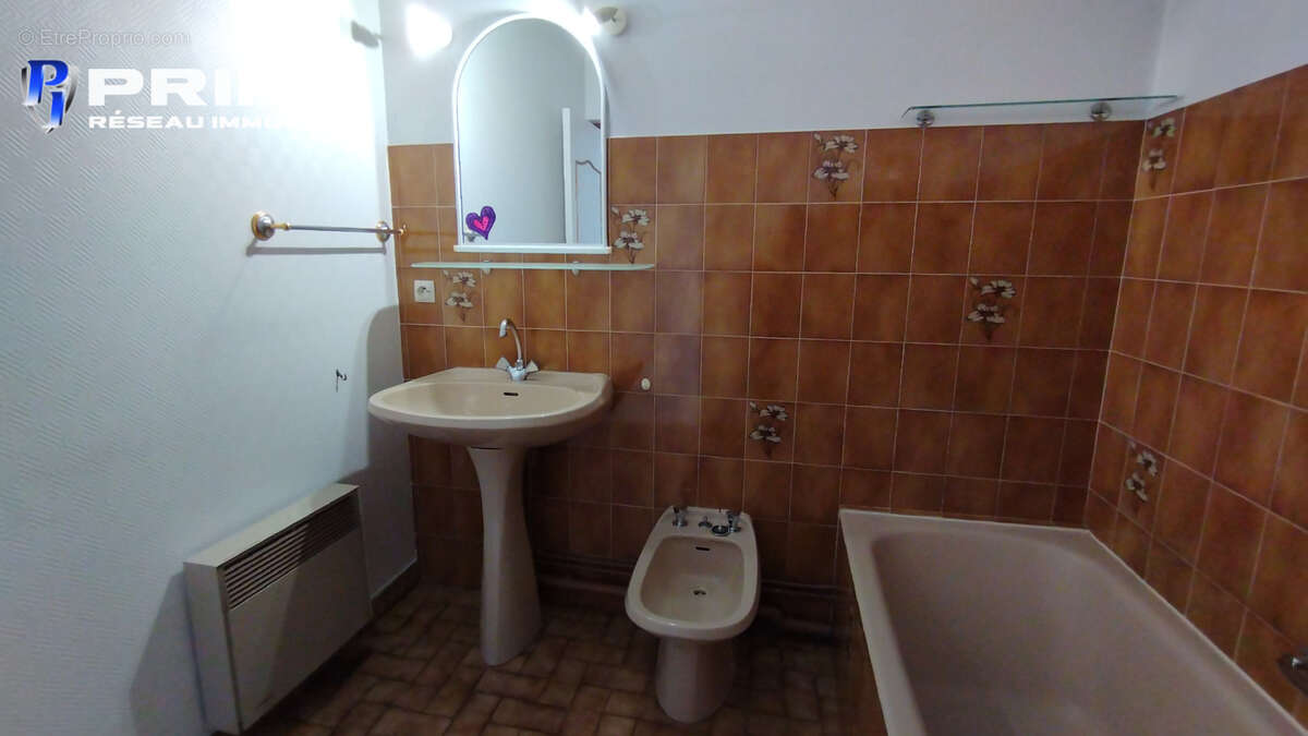 Appartement à LA MURE