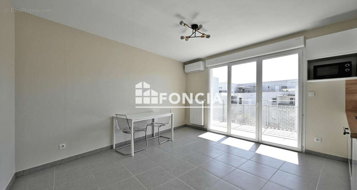 Appartement à CASTELNAU-LE-LEZ