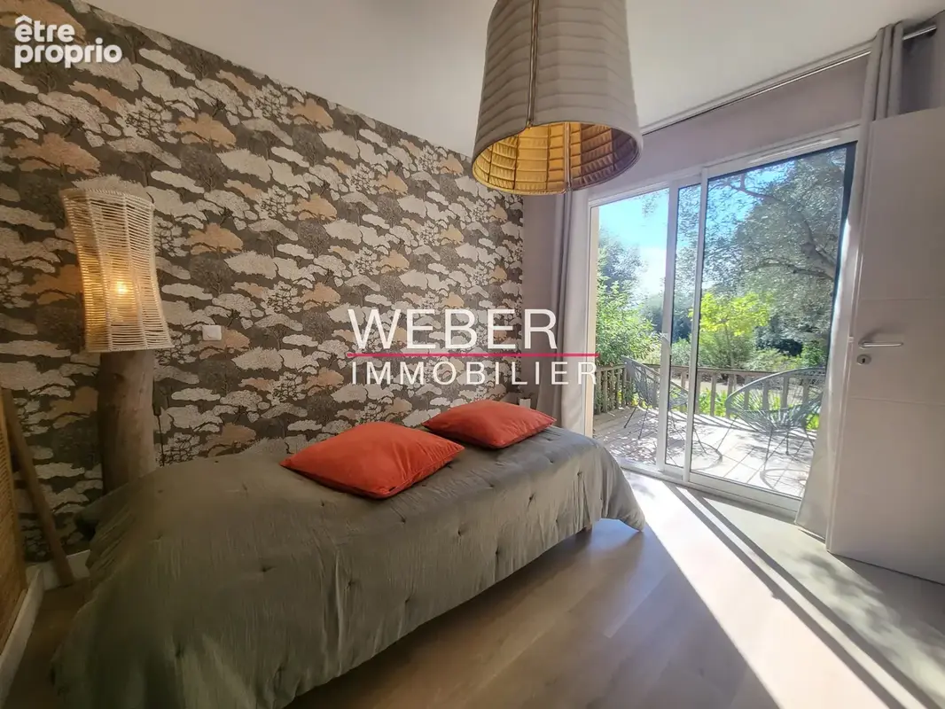 OLLIOULES - Maison bioclimatique neuve 175 m2 - Piscine - Terrain 1800 m2 - photo 9