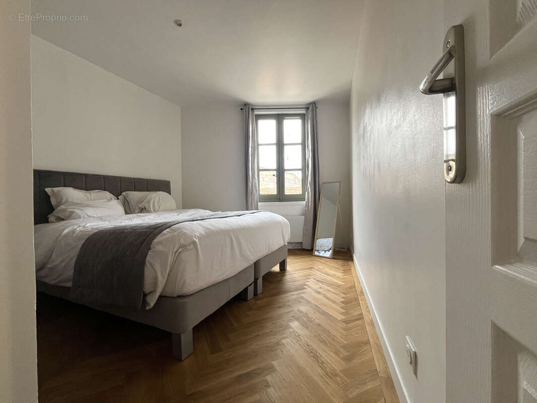 Appartement à BEAUCAIRE