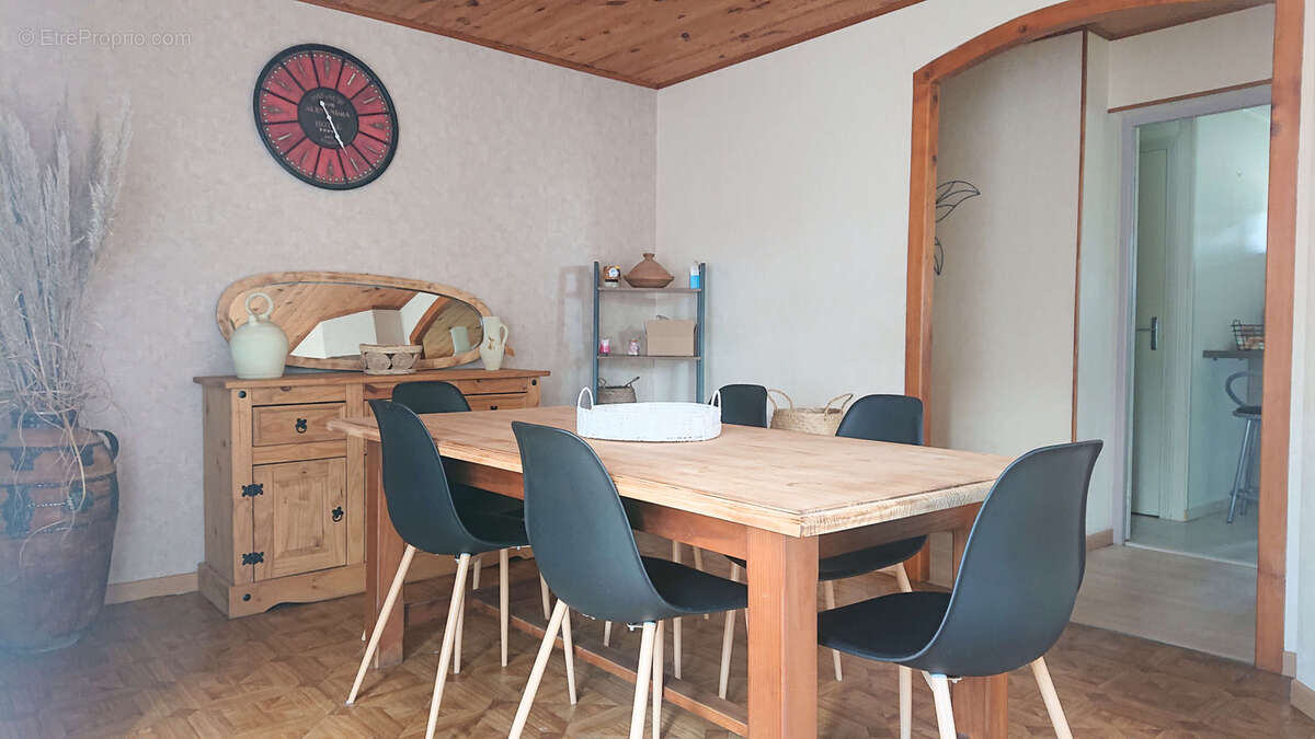 Maison à VILLEFRANCHE-DE-ROUERGUE