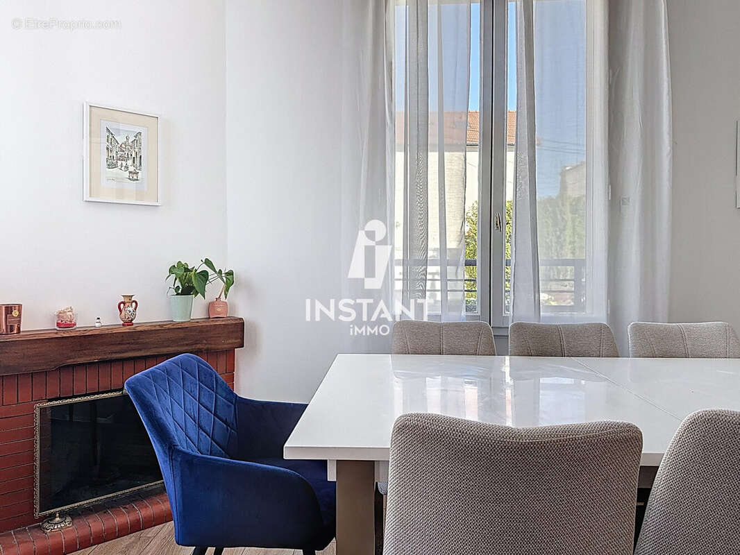 Maison à LE PERREUX-SUR-MARNE