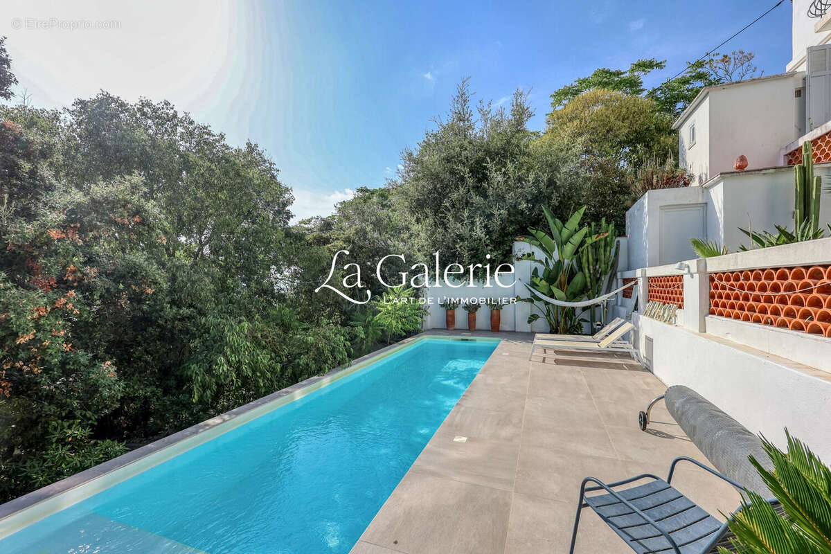 Maison 175 m² à Hyeres  - photo 3