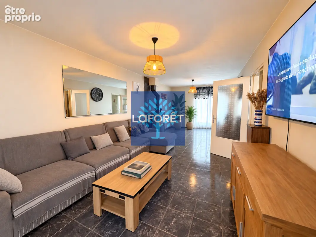 Maison 4 chambres - garage et jardin clos- secteur MOINGT - photo 4