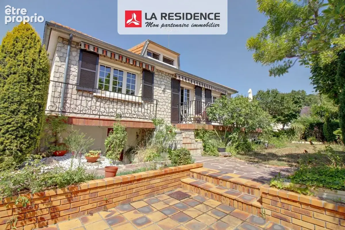 Photo Maison à Acheres au prix de 475 000€