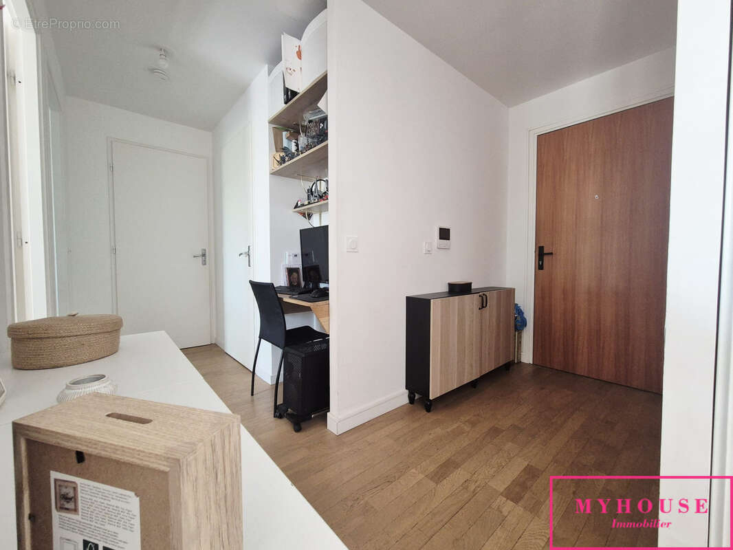 Appartement à BAGNEUX