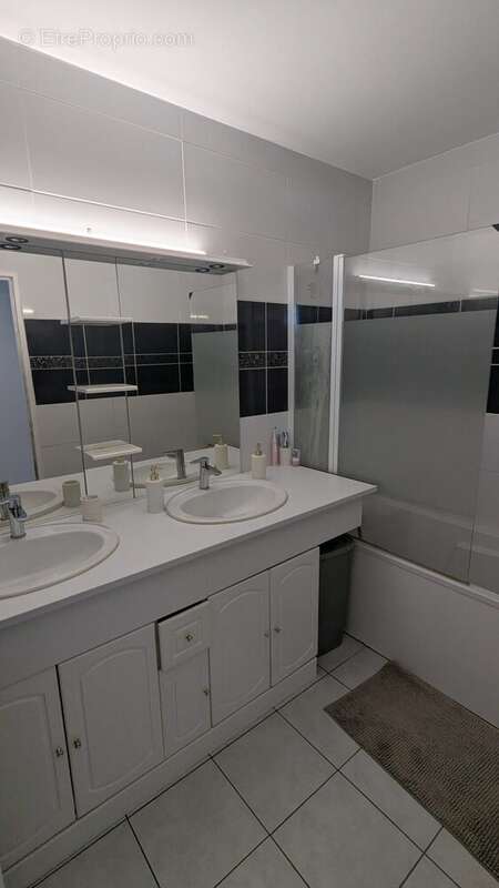 Appartement 70 m² à Chenove  - photo 5