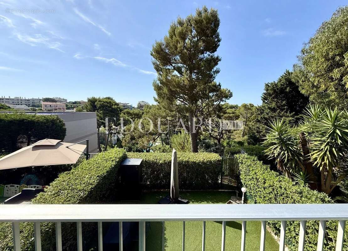 Appartement à ROQUEBRUNE-CAP-MARTIN