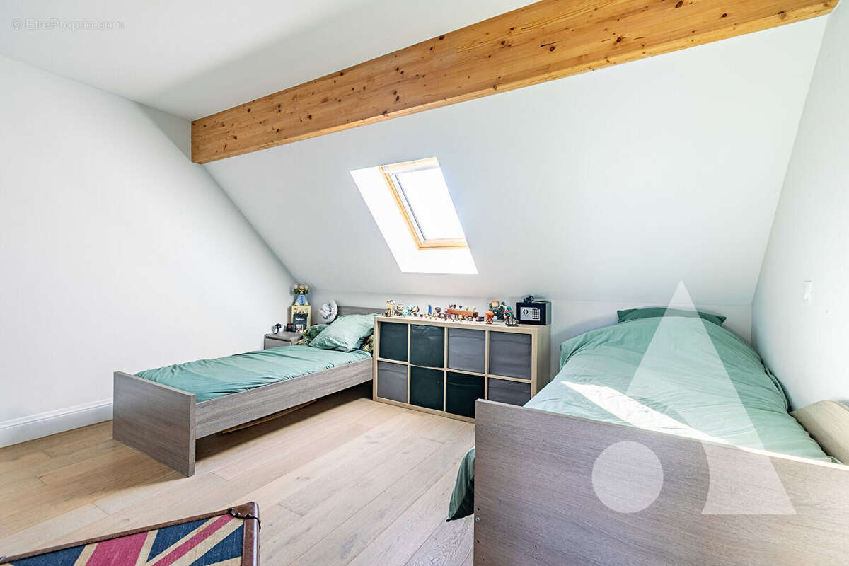 Maison à SAINT-MARTIN-LONGUEAU