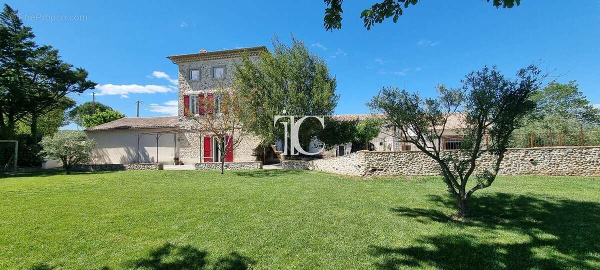 Maison à RIBAUTE-LES-TAVERNES