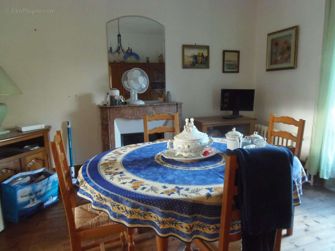 Maison à PREVERANGES