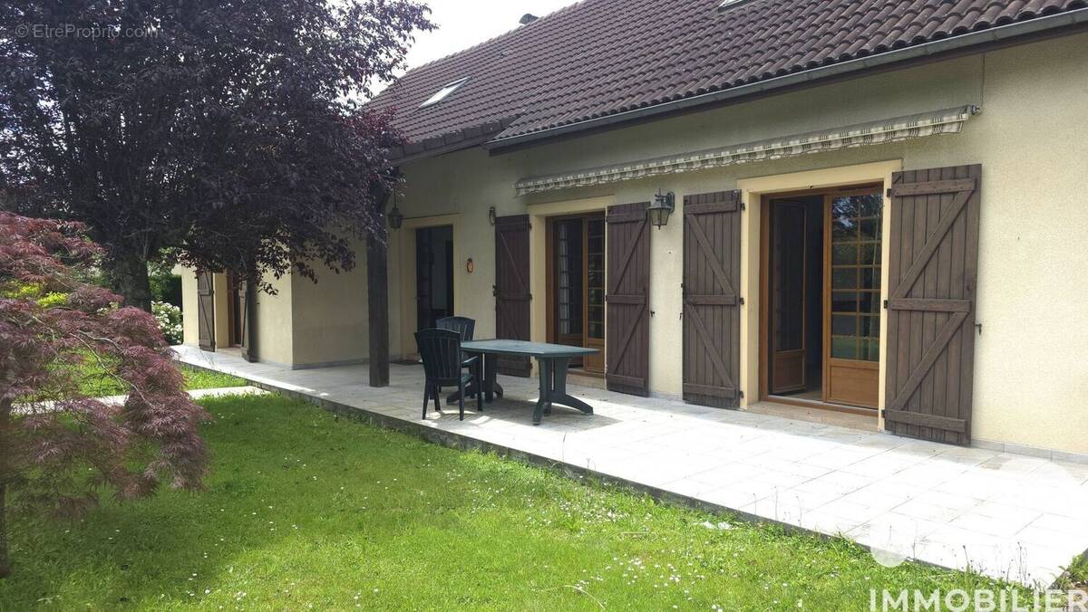 Photo 1 - Maison à SAUVAGNON