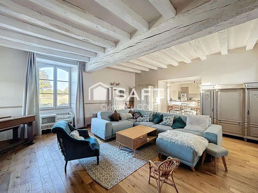 Photo 4 - Maison à BECON-LES-GRANITS