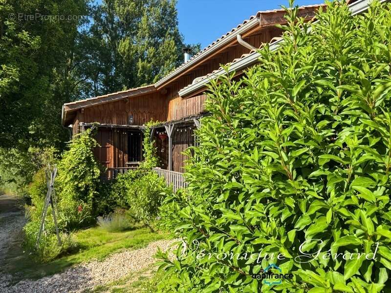 Maison de Plain-pied de 170 M2 en ossature bois, très lumineuse édifiée sur sous-sol - photo 27