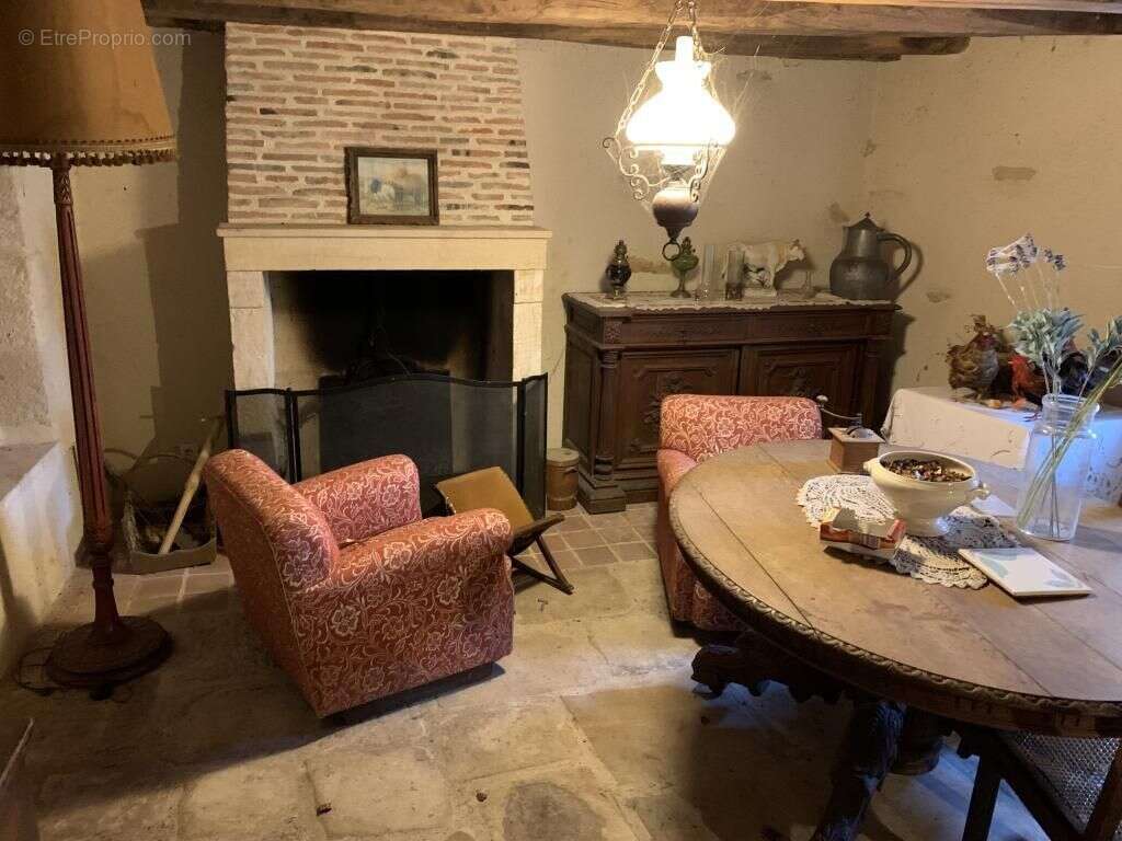 Maison à MEILLANT