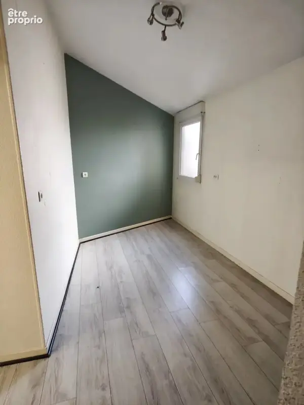 Local commercial  de 95 m² - Thaon les Vosges - photo 9