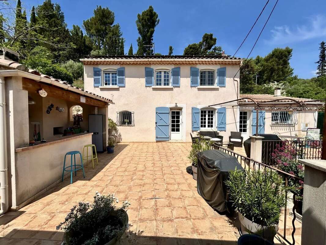 Maison à AURIOL