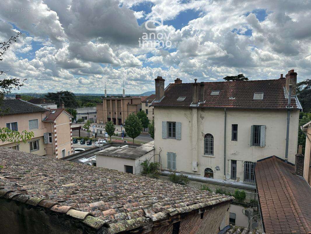 Appartement à TREVOUX