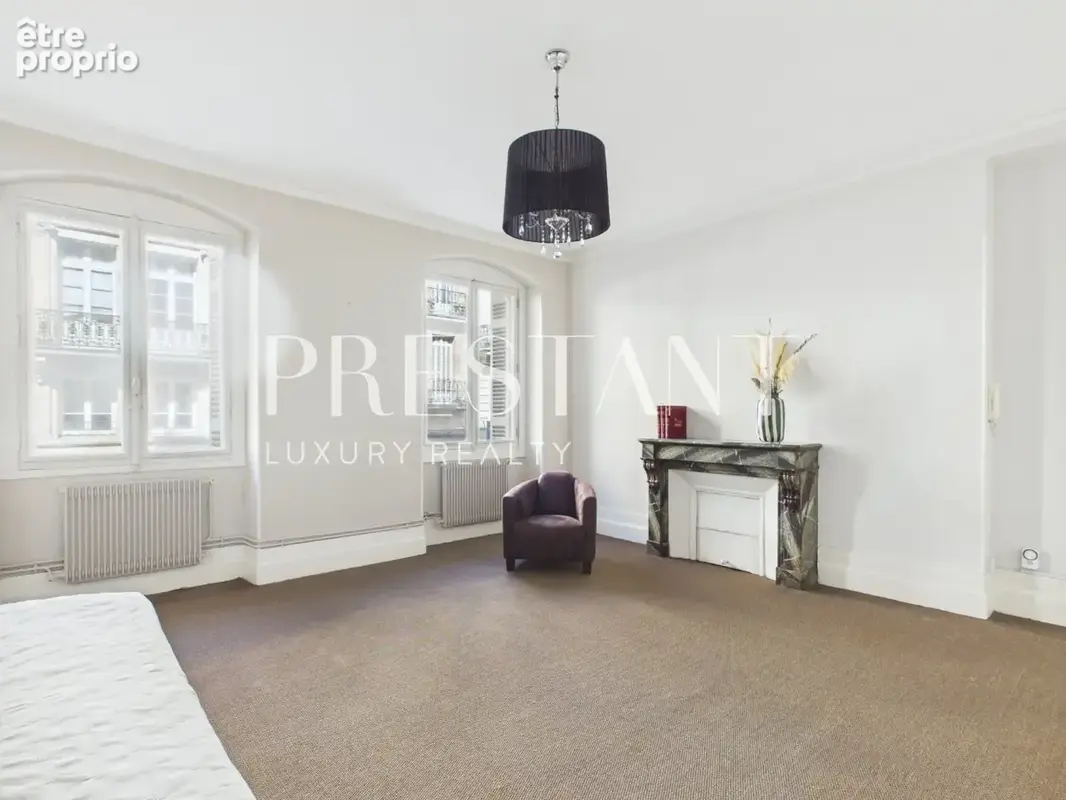 BORDEAUX PEY-BERLAND / SAINT-PAUL  Usage Mixte et Potentiel de Division  3 chambres  129m2 - photo 6