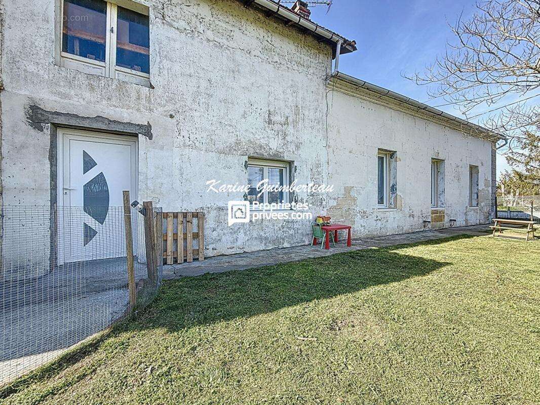 Maison à SAINT-DENIS-DE-PILE