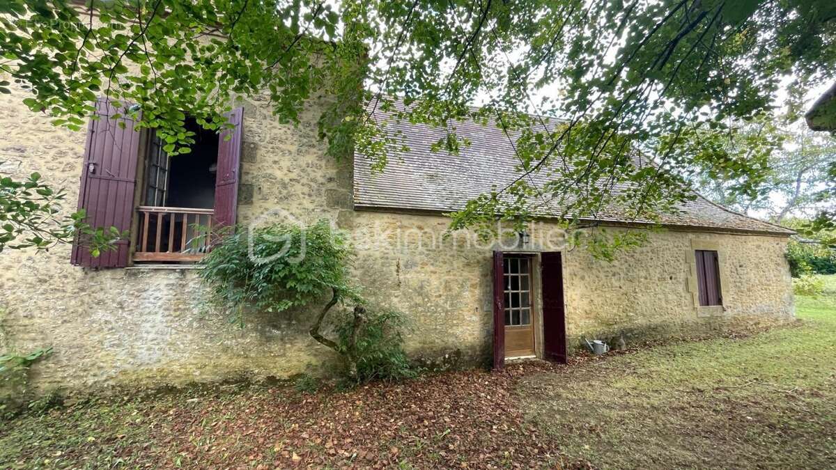 Maison à PRESSIGNAC-VICQ