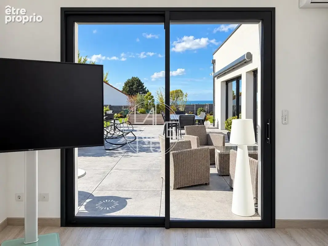 Élégante villa contemporaine avec vue mer et vie de plain-pied sur la Côte d’Opale - photo 10