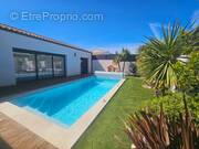 Photo 1 - Maison à LA ROCHELLE