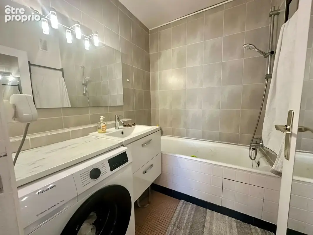 Appartement type 3 de 85 m² Tours Grammont - photo 8