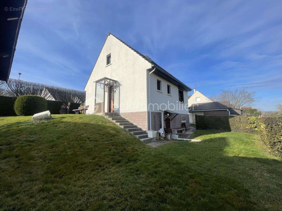 Maison à BEAUVAIS