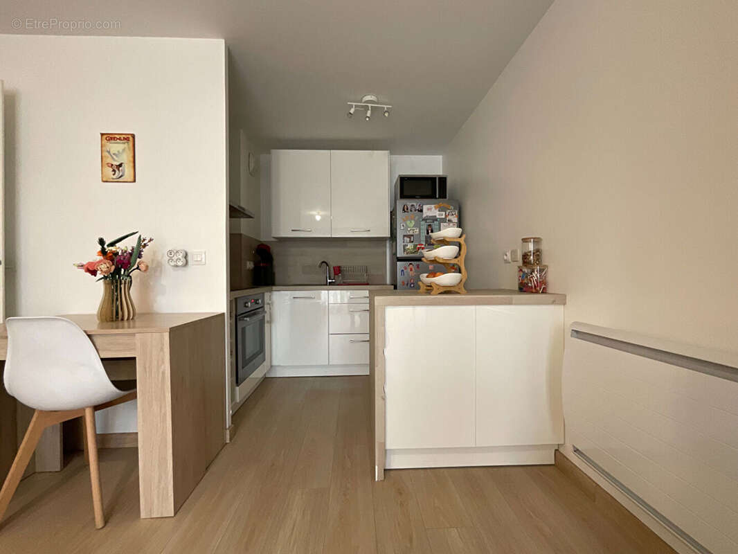 Appartement à CHANTELOUP-LES-VIGNES