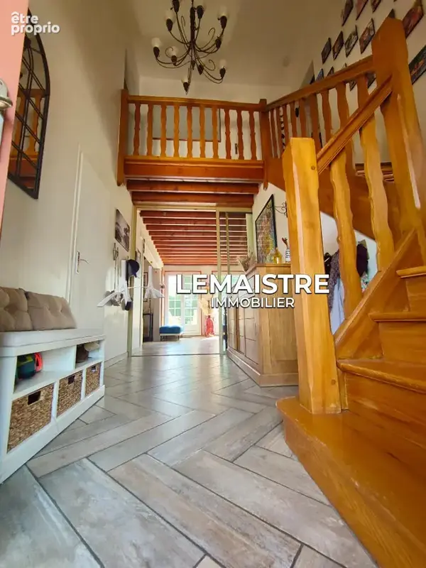 Maison à vendre - Hermeville - 130 m² - 4 chambres + bureau - Terrain 1 500 m² - Double garage - photo 2