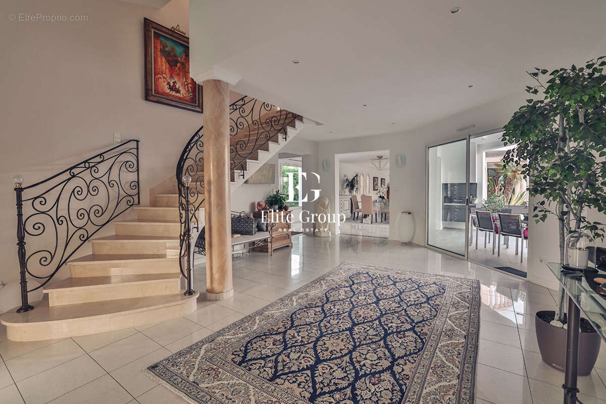 Maison à VAUX-SUR-MER