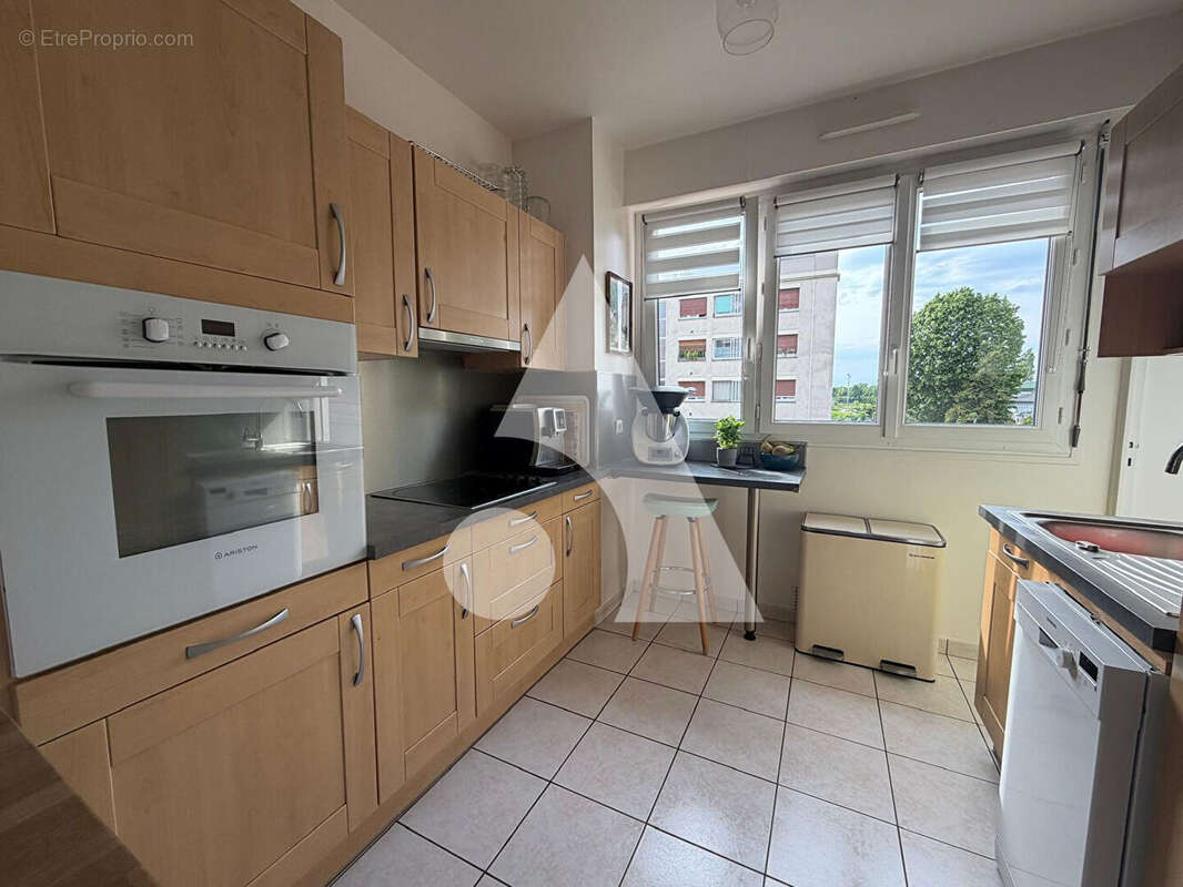 Appartement à SAINT-GRATIEN