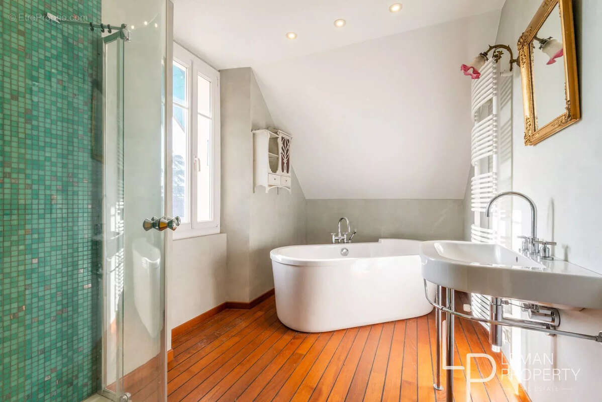 Maison à EVIAN-LES-BAINS