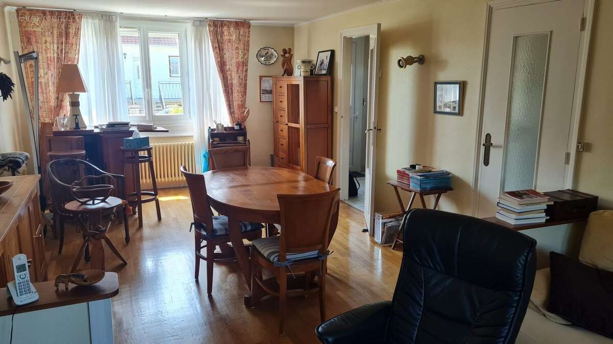 Maison à GOUSSAINVILLE