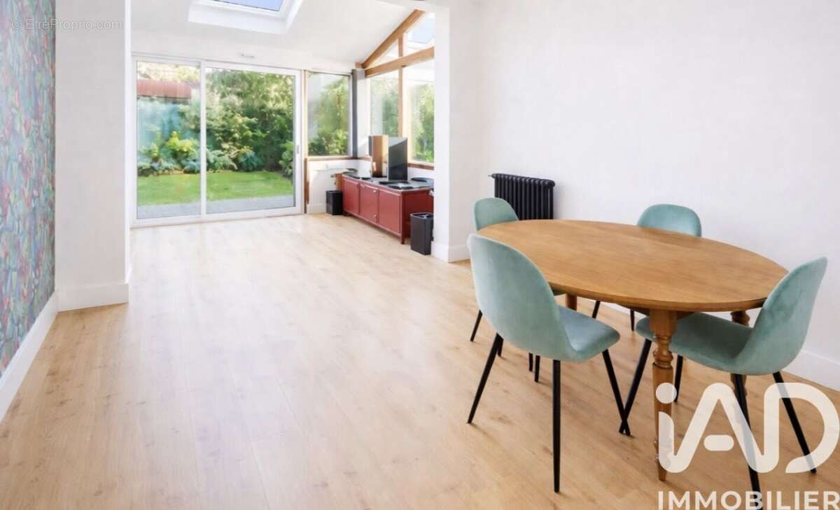 Photo 2 - Maison à ANTONY