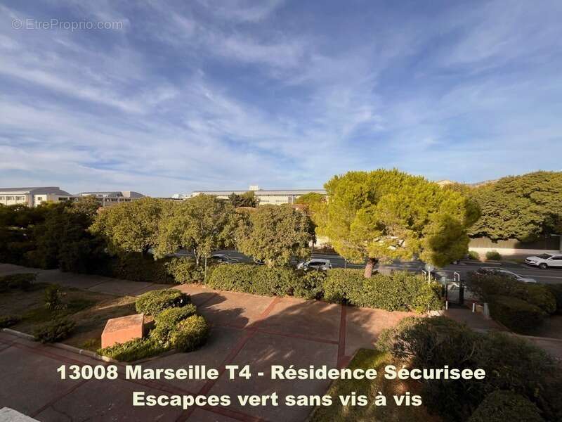 Appartement à MARSEILLE-8E