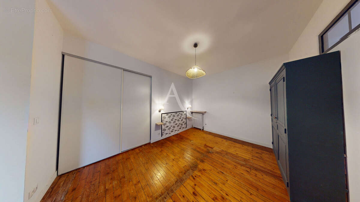 Appartement de caractère avec terrasse en plein coeur de Poitiers - photo 7