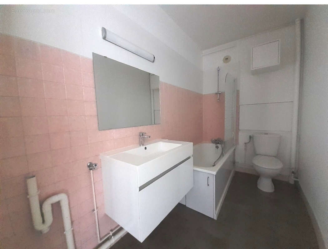 Hypercentre de Nancy - Appartement de 48,39 m² avec parking et cave - photo 9