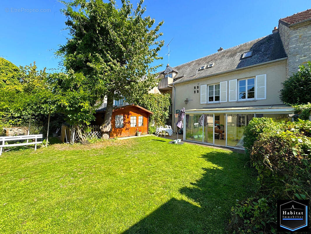 Maison à NANTEUIL-LE-HAUDOUIN