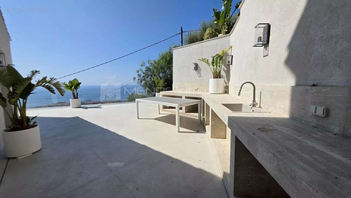 Superbe villa moderne vue mer a beausoleil - photo 52