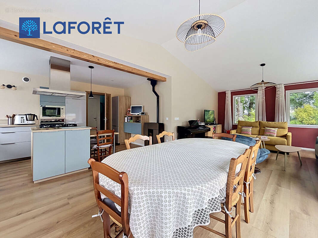 A VENDRE, Pontivy maison 4 pièces 112 m² - photo 3