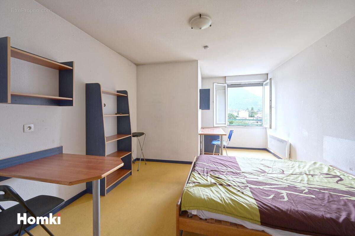 Appartement à FONTAINE