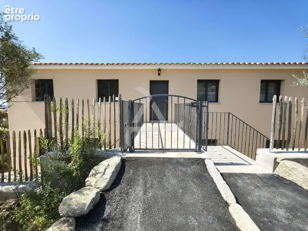 À propriano dans résidence sécurisée avec terrasse vues mer & montagnes - photo 8