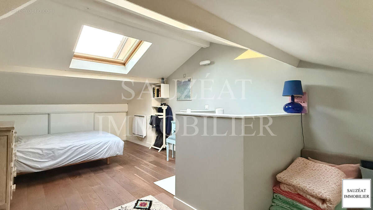 Appartement à MONTROUGE