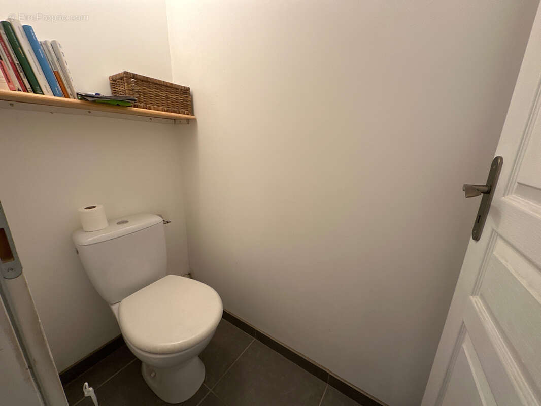 Appartement à SAINT-LAURENT-D&#039;AIGOUZE