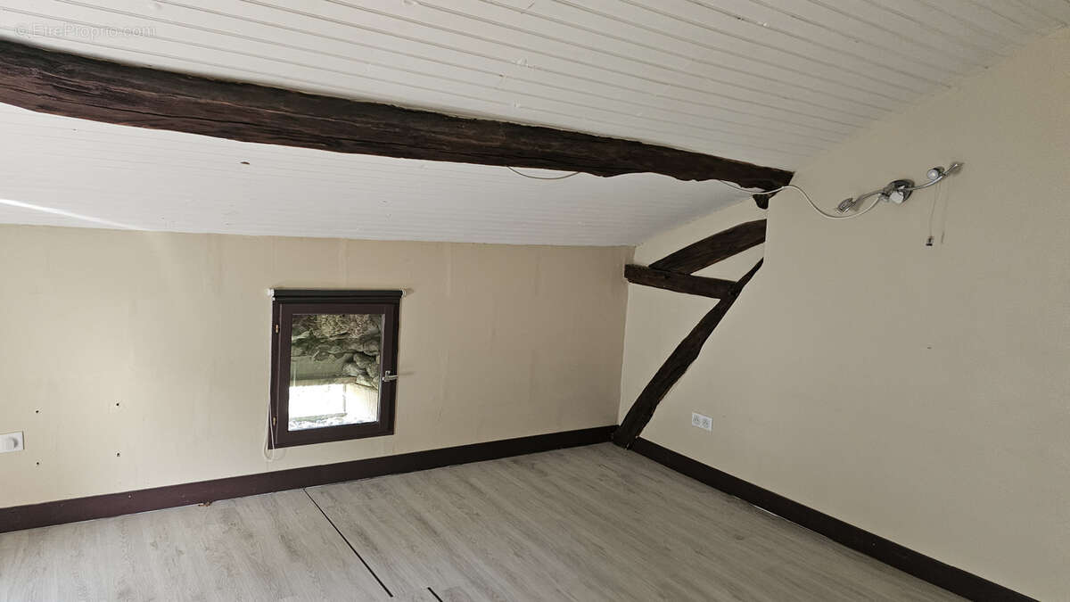 Maison à TOCANE-SAINT-APRE