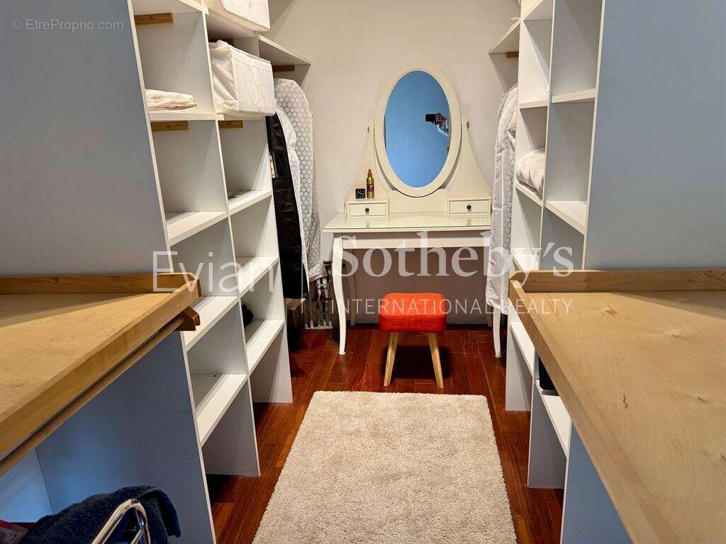 Appartement à EVIAN-LES-BAINS