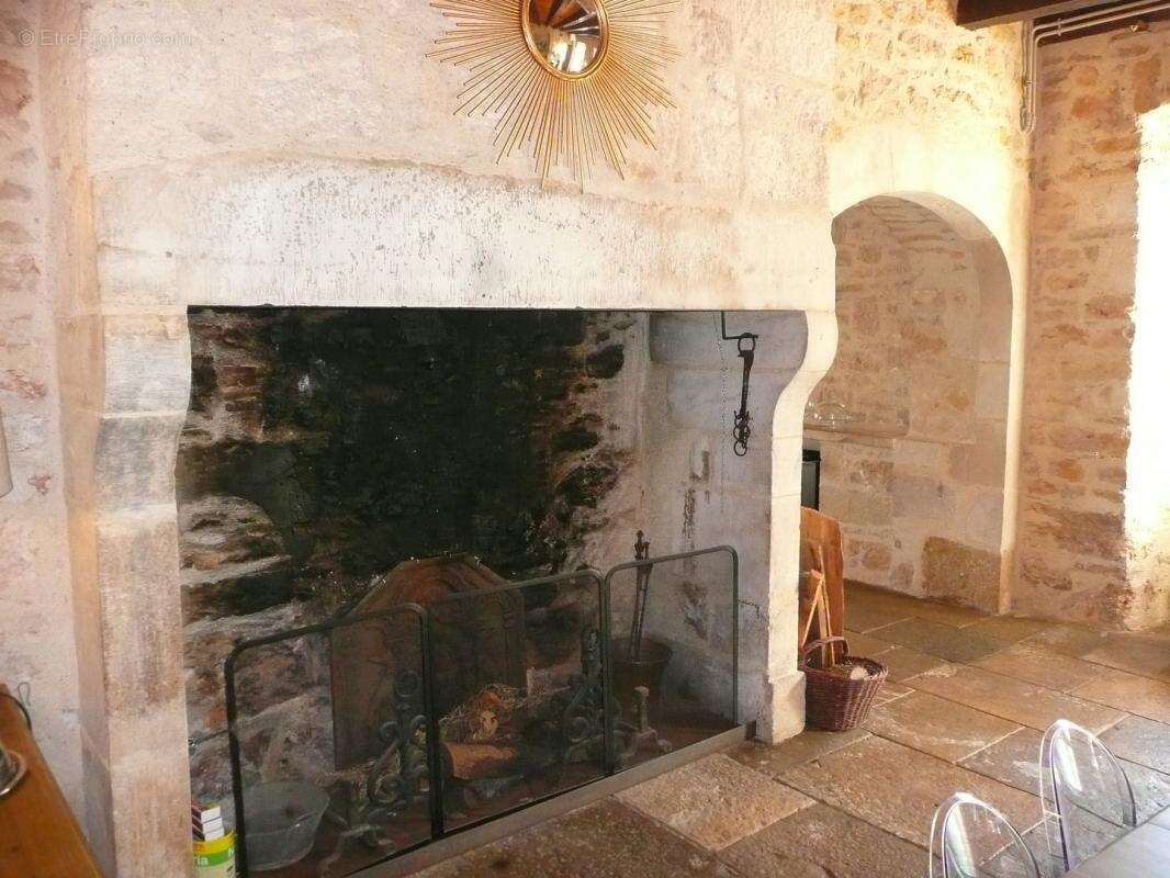 Maison à CAUSSE-ET-DIEGE