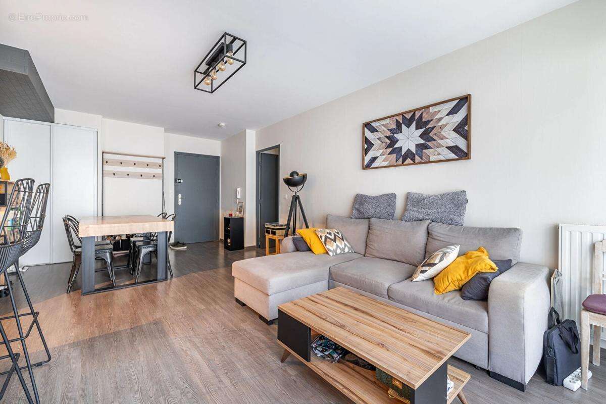 Appartement à ATHIS-MONS